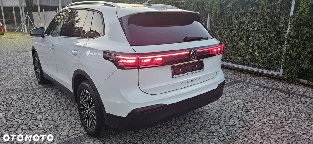 Volkswagen Tiguan 1.5 TSI EVO Life DSG - 19