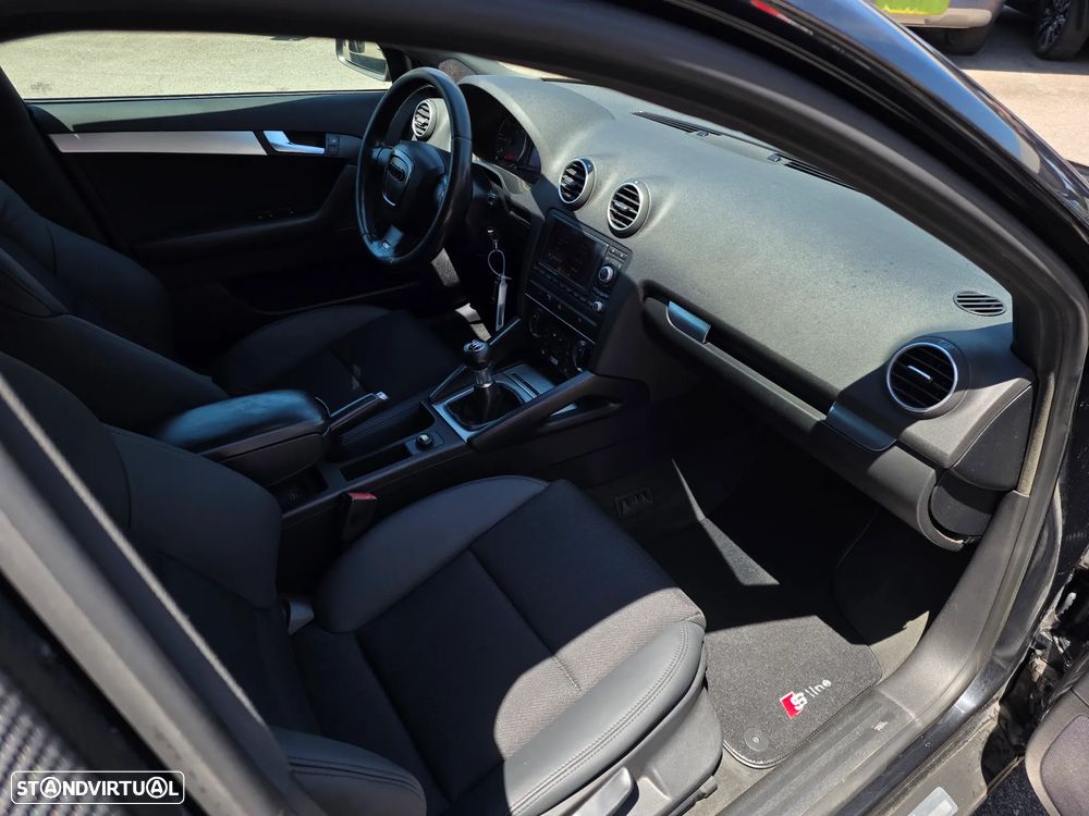 Audi A3 Sportback 2.0 TDi S-line - 11