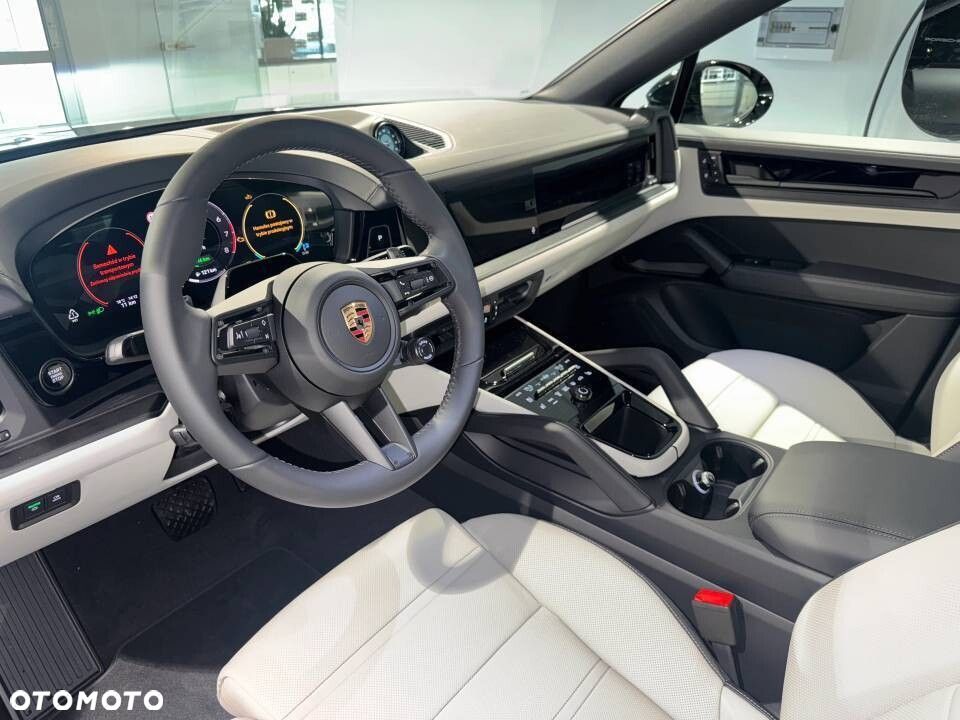 Porsche Cayenne - 7