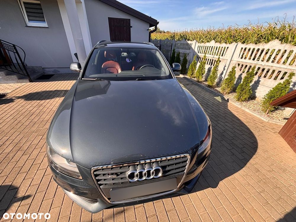 Audi A4 Avant - 9