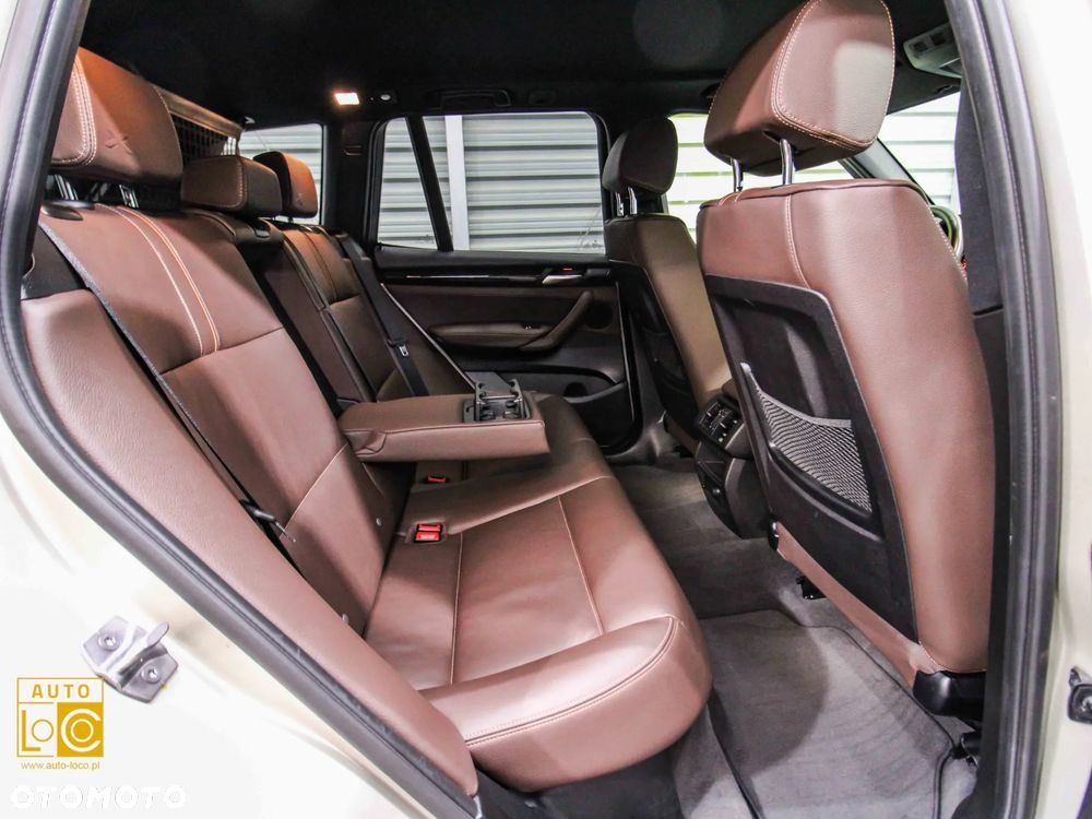 BMW X3 xDrive20d xLine - 11
