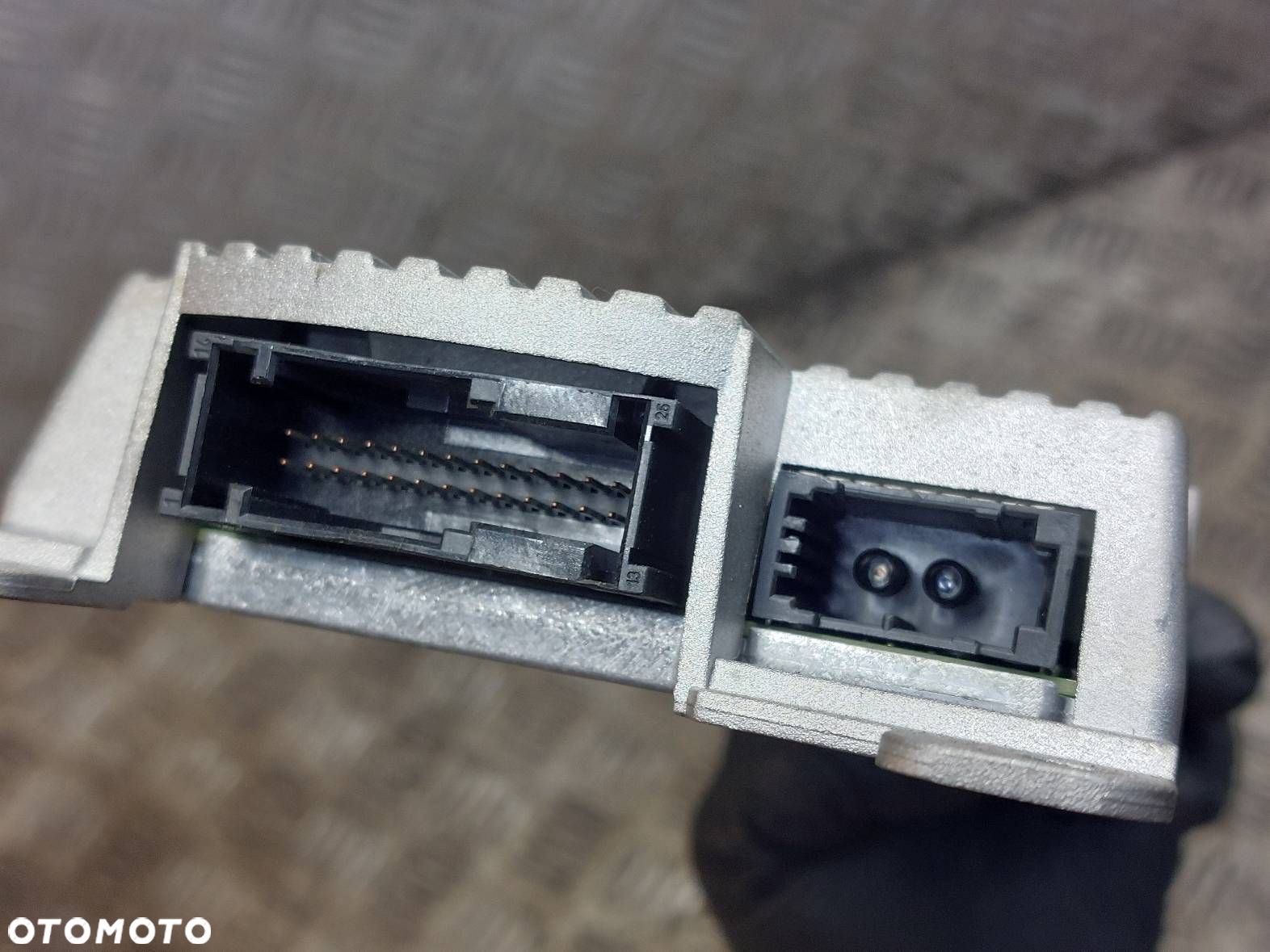 WZMACNIACZ AUDIO RADIA BMW E90 E91 9248178 - 5