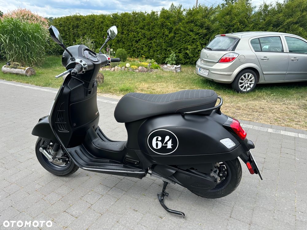 Piaggio Vespa - 9