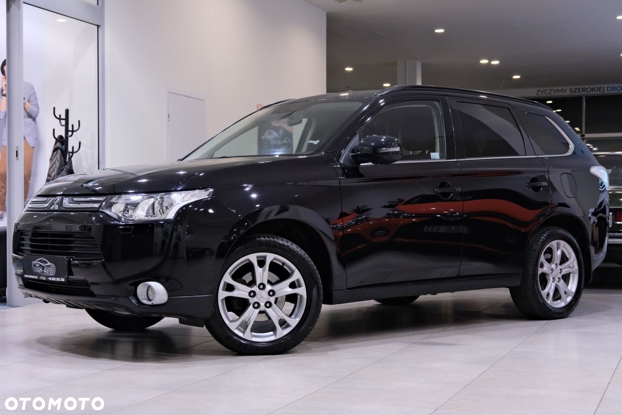 Mitsubishi Outlander 2.2 DI-D 4WD Diamant Edition - 24