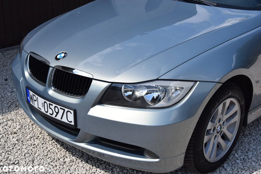 BMW Seria 3 - 12