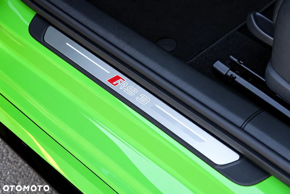 Audi RS3 Sportback TFSI Quattro S tronic - 17