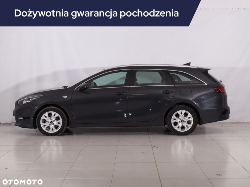Kia Ceed - 4