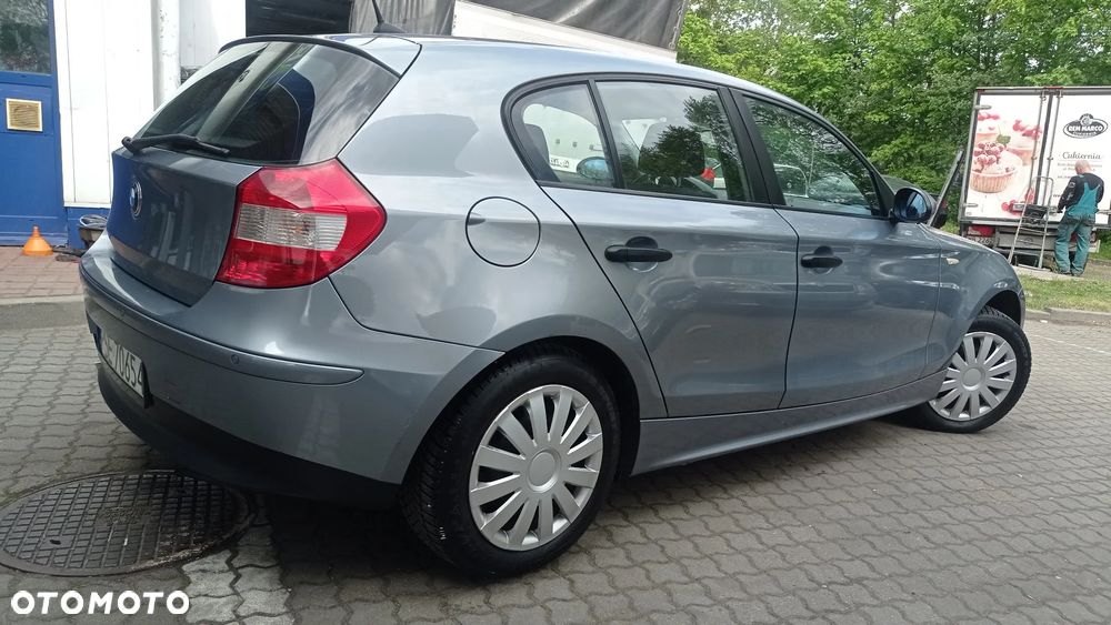 BMW Seria 1 - 10