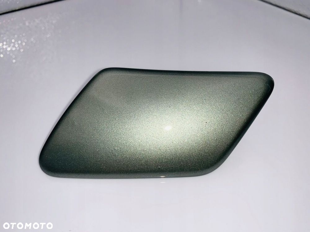 ZAŚLEPKA SPRYSKIWACZA PRZÓD VOLVO C30 L / P KOLORY - 3