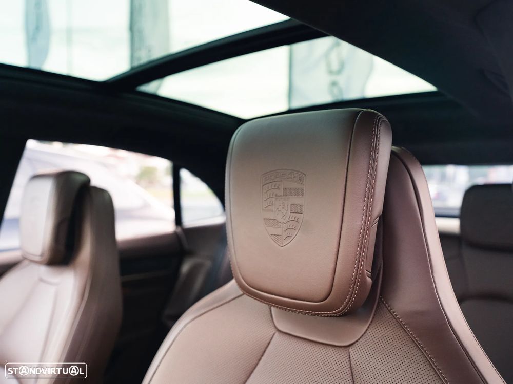 Porsche Macan Electric Turbo - 18