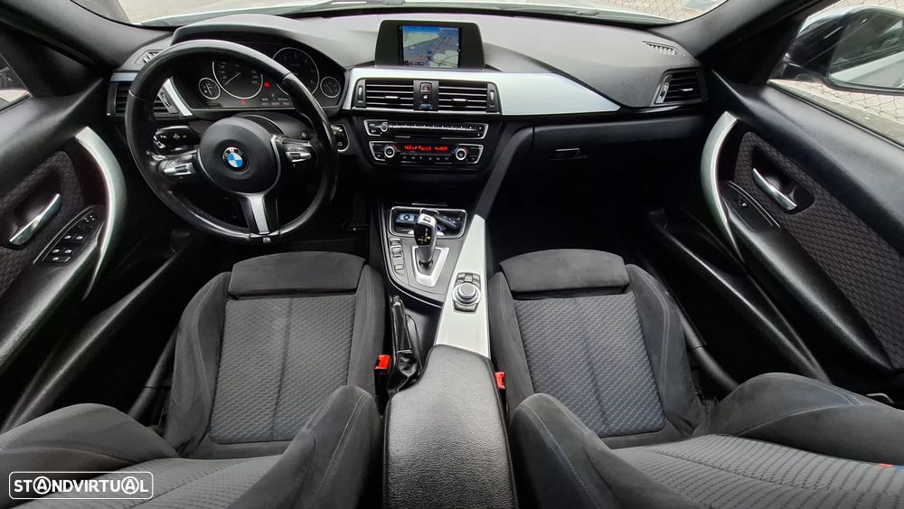 BMW 318 d Touring Auto Pack M - 32