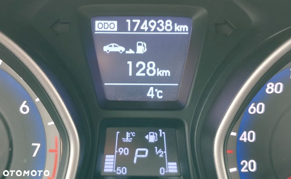 Hyundai i30 1.6 Comfort - 39