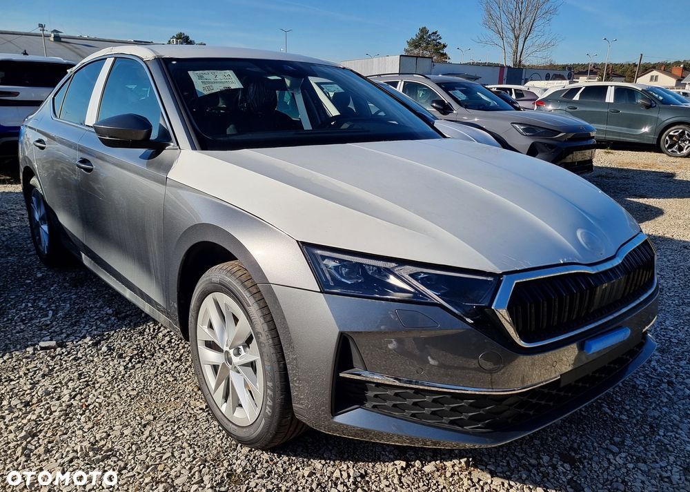 Skoda Octavia 1.5 TSI mHEV Edition 130 Selection DSG - 2