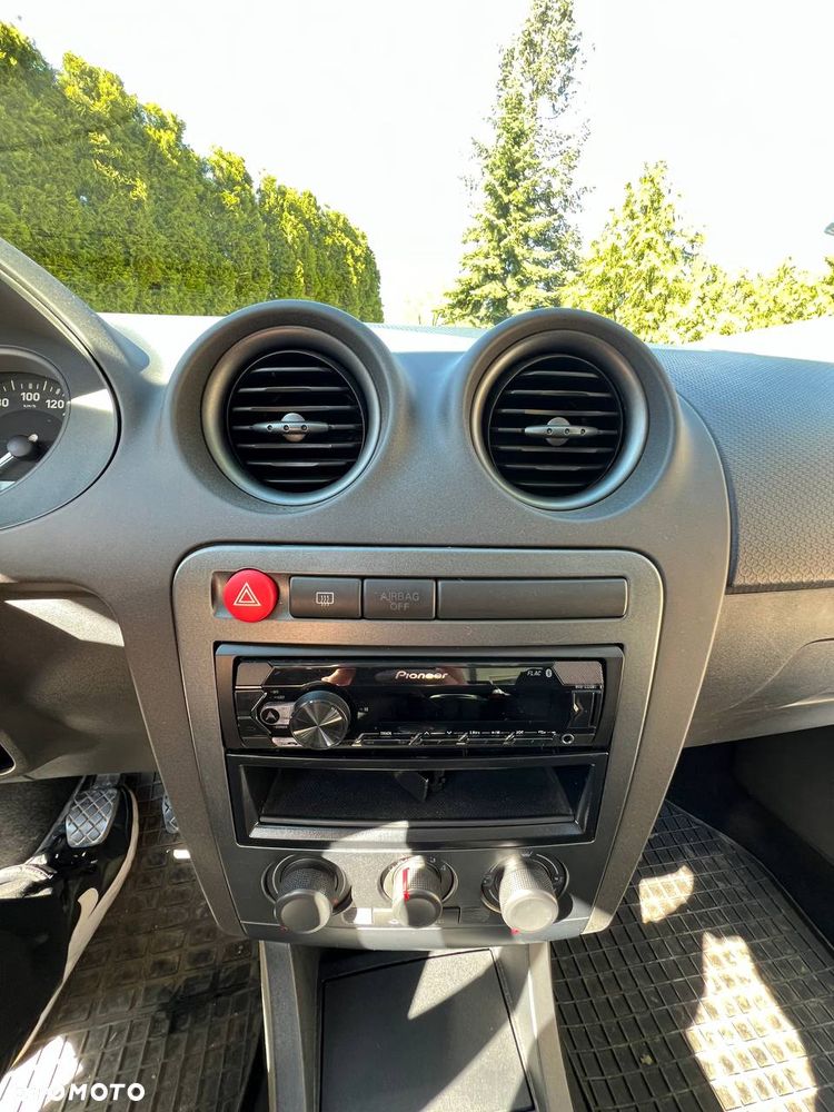 Seat Ibiza SC 1.4 16V Entry - 13