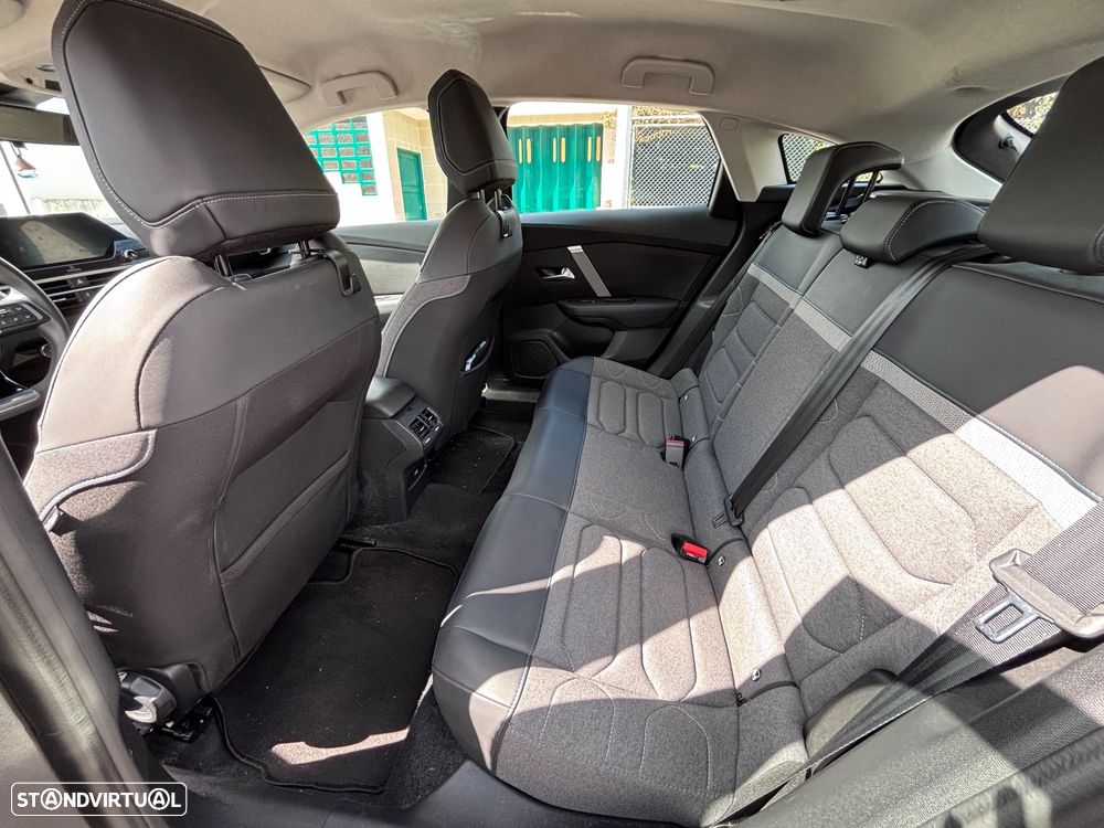 Citroën C4 X 1.2 PureTech Feel Pack EAT8 - 10