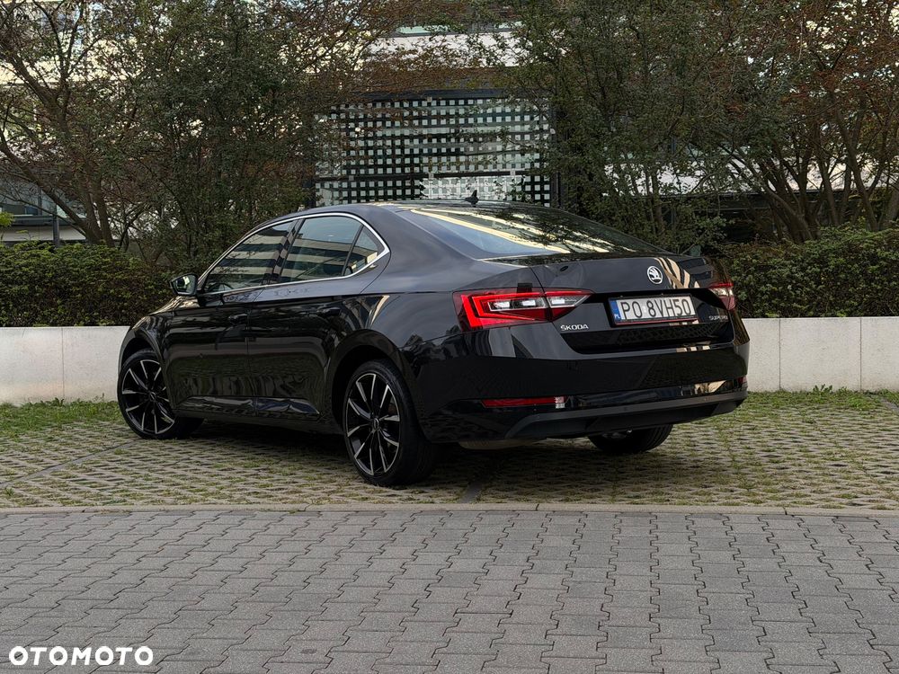 Skoda Superb 1.8 TSI Style DSG - 2