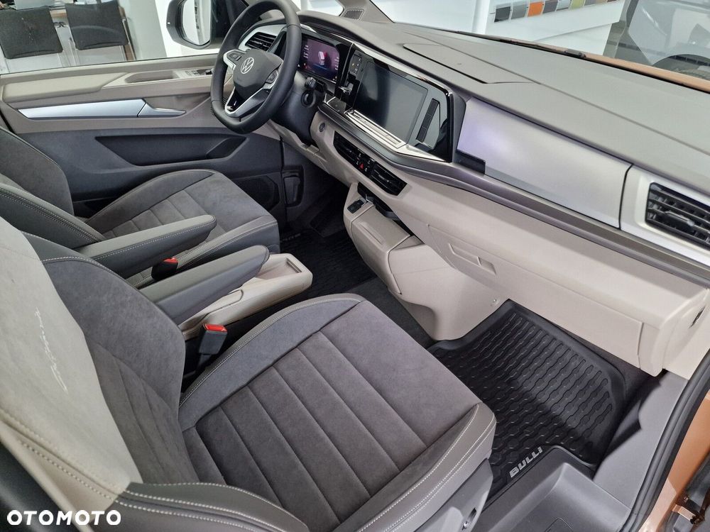 Volkswagen California - 24