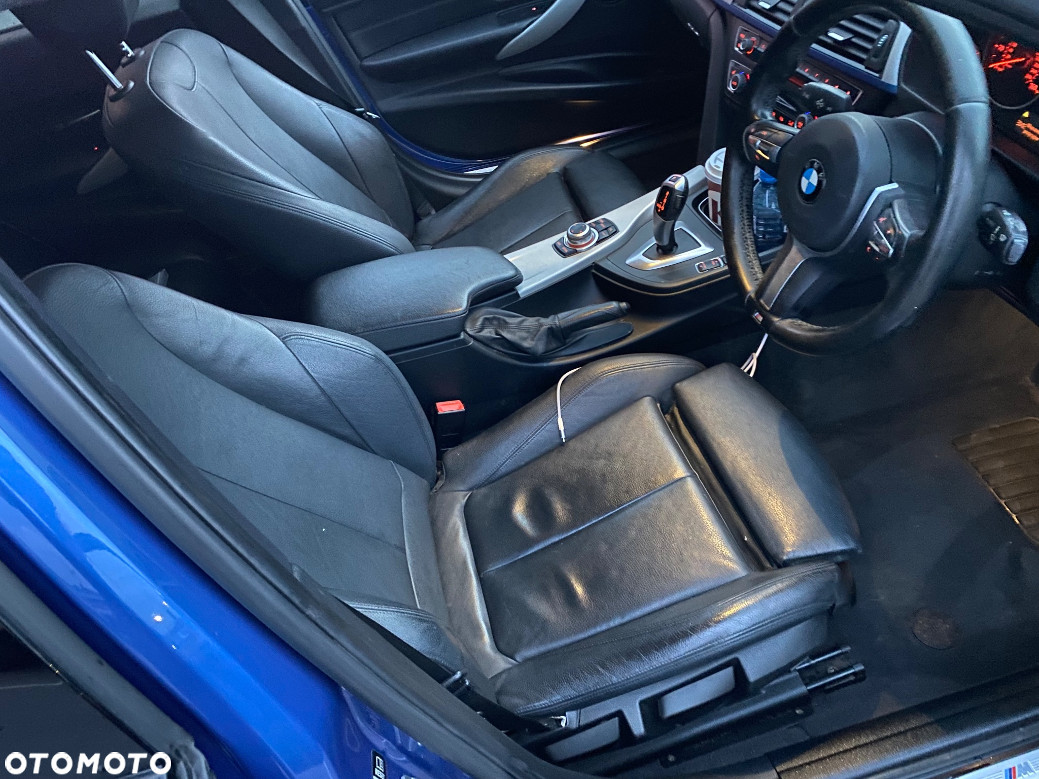 BMW Seria 3 320d Touring - 10