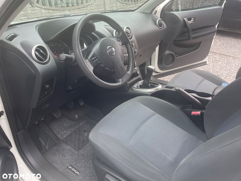 Nissan Qashqai 1.6 Tekna - 11