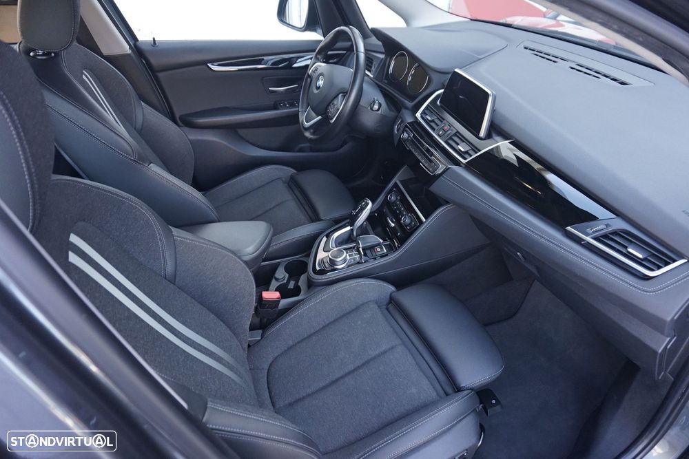 BMW 216 Gran Tourer d Aut. Advantage - 12