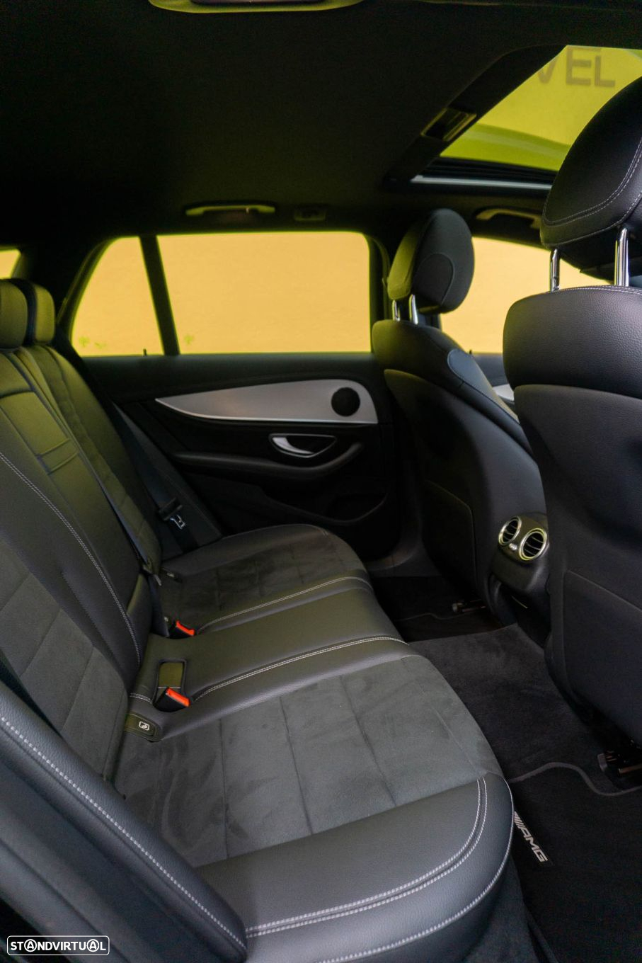 Mercedes-Benz E 300 de AMG Line - 14