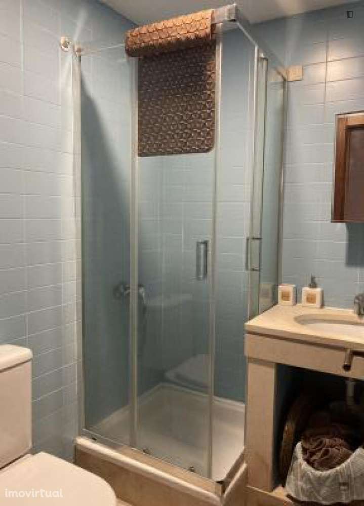 Quarto - localizado em Santarem - Grande imagem: 4/6