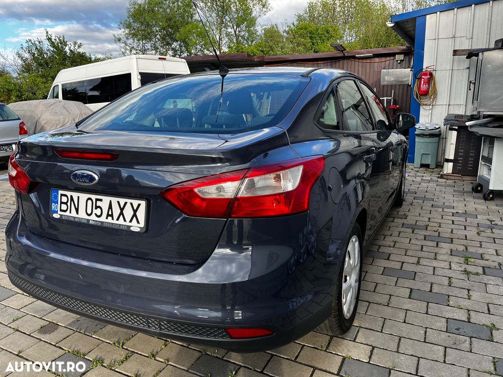 Ford Focus 1.0 EcoBoost Start Stop Trend - 10