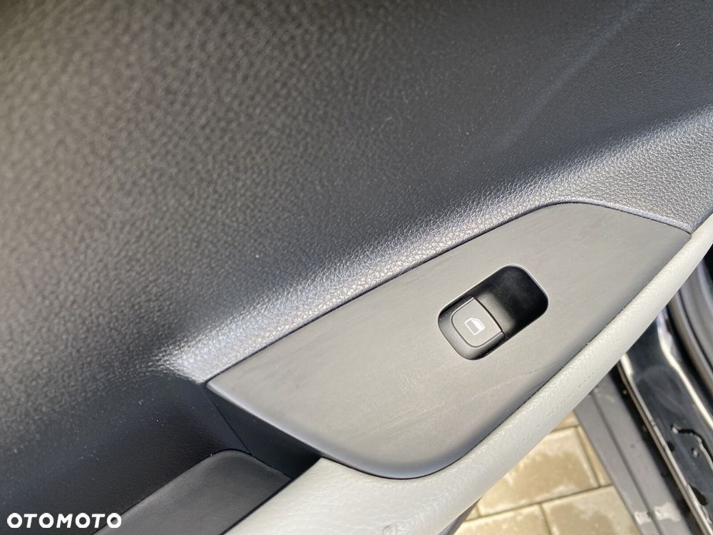 Kia Stonic - 12
