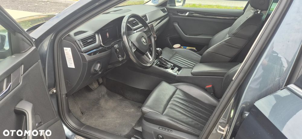 Skoda Superb 2.0 TDI L&K DSG7 - 10