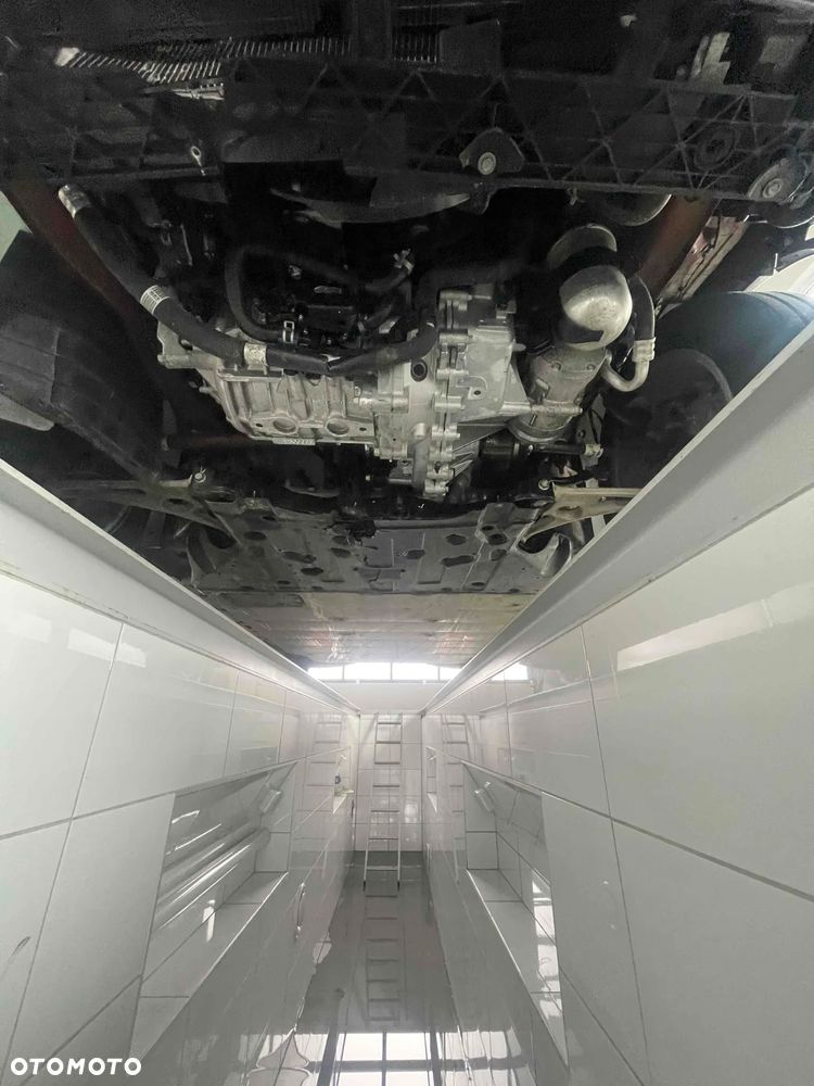 Hyundai Kona 39kWh Executive - 25