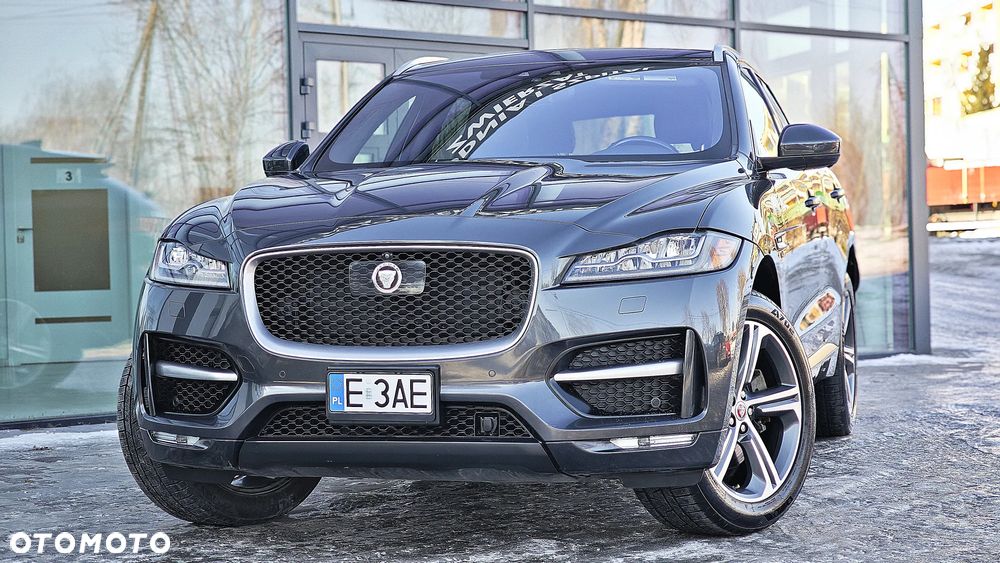 Jaguar F-Pace 2.0 i4P AWD R-Sport - 9