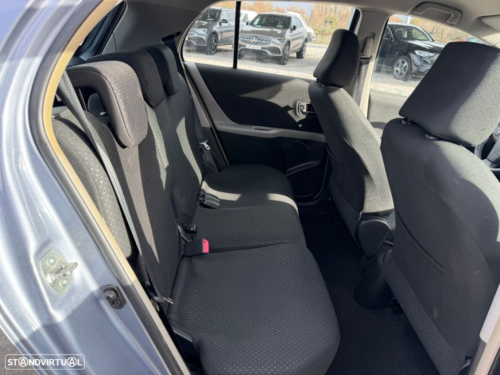 Toyota Yaris 1.0 VVT-i Comfort+AC - 13