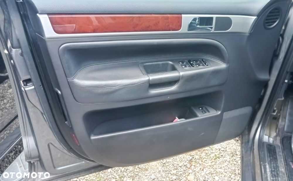 Volkswagen Touareg 5.0 V10 TDI Automatik - 13