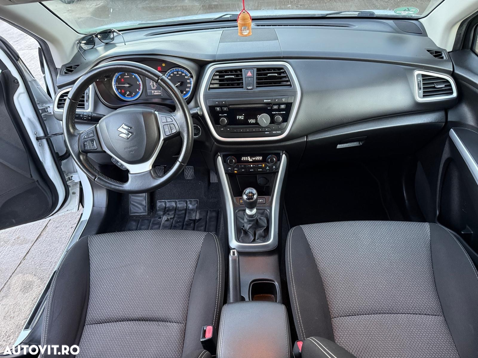 Suzuki SX4 - 5