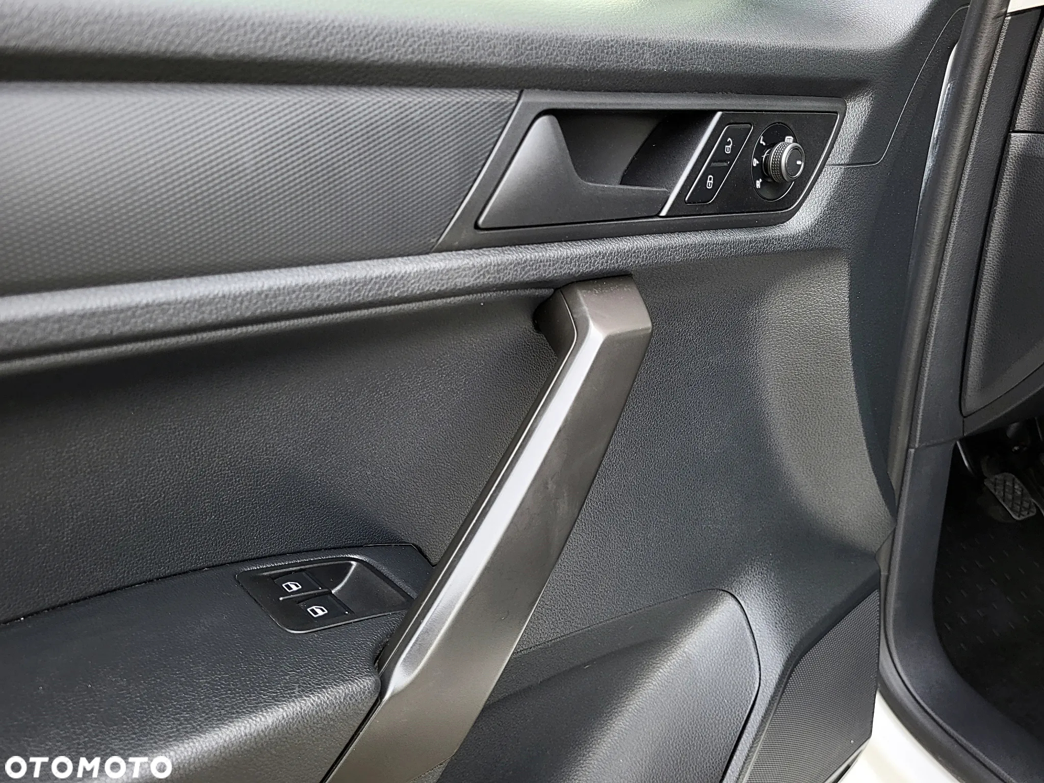 Volkswagen CADDY - 13