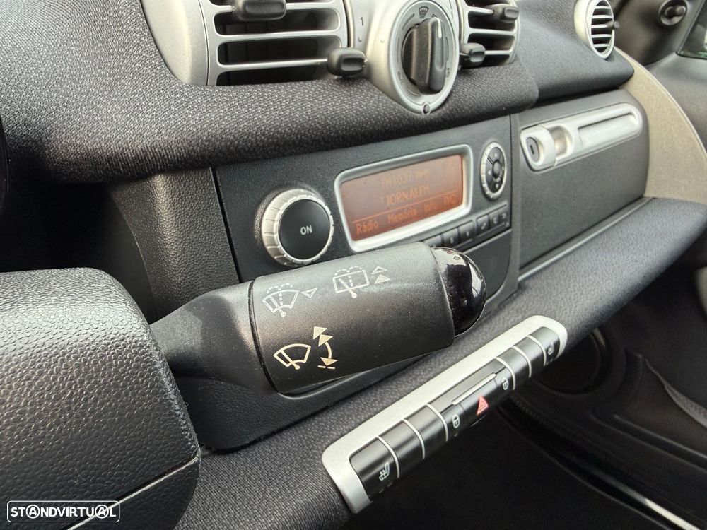 Smart ForTwo Coupé 1.0 mhd Passion 71 - 13