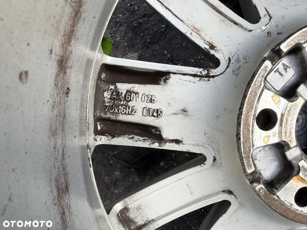 VW Passat B7 B8 2,0 TDI alufelgi z oponami 215/55/16 - 9