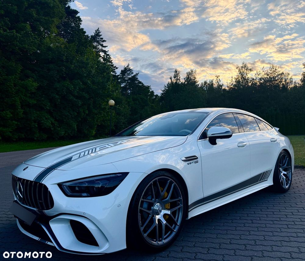 Mercedes-Benz AMG GT - 7