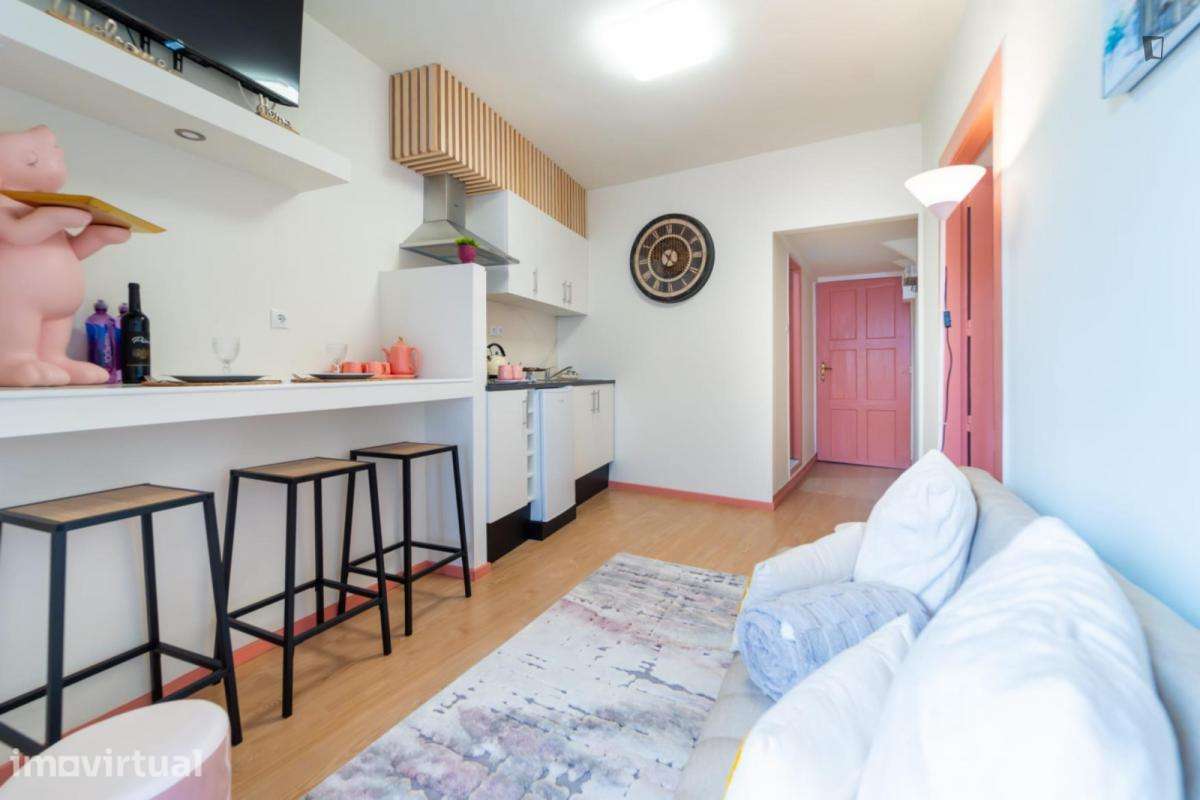 Apartamento com 1 quartos - localizado em Bonfim Porto - Grande imagem: 2/6