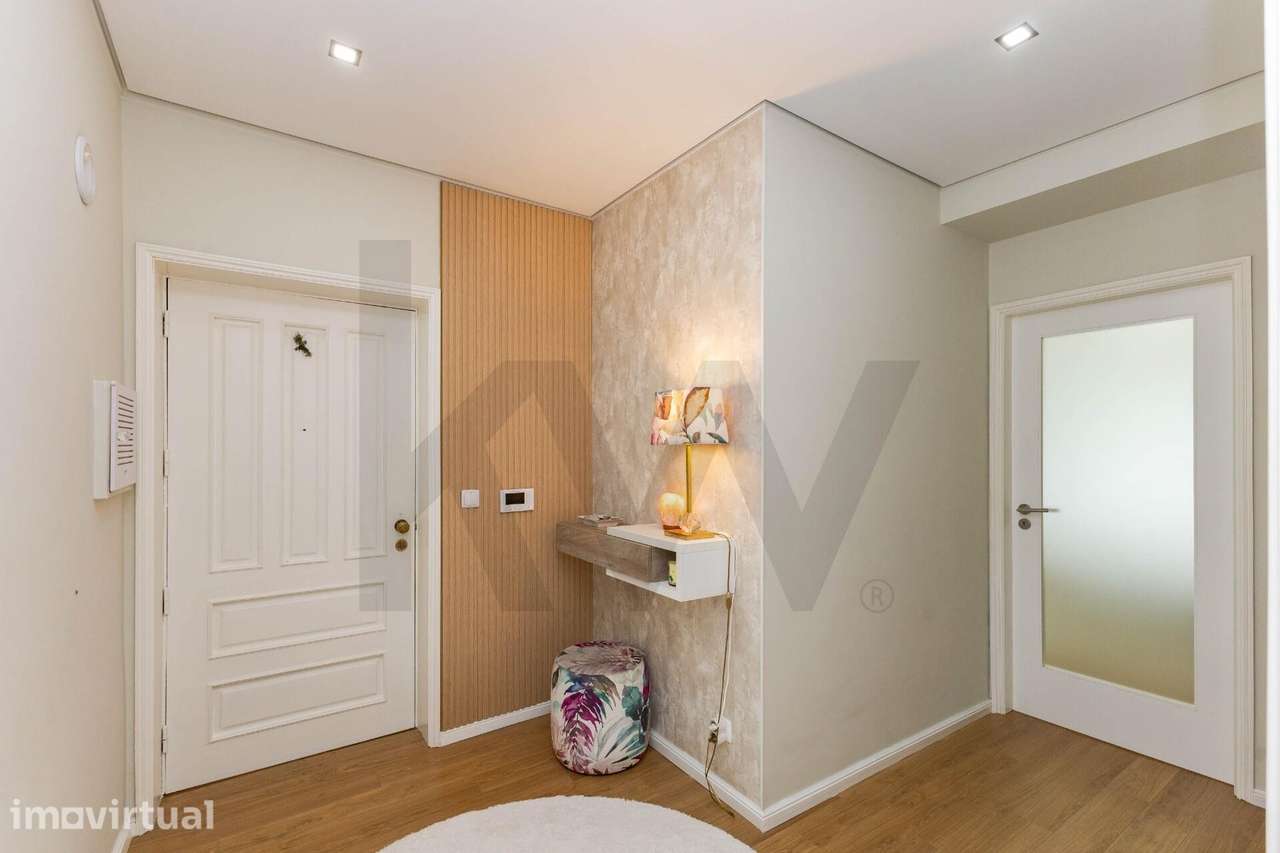Apartamento T3 renovado em Pedroso, Vila Nova de Gaia - Grande imagem: 4/28