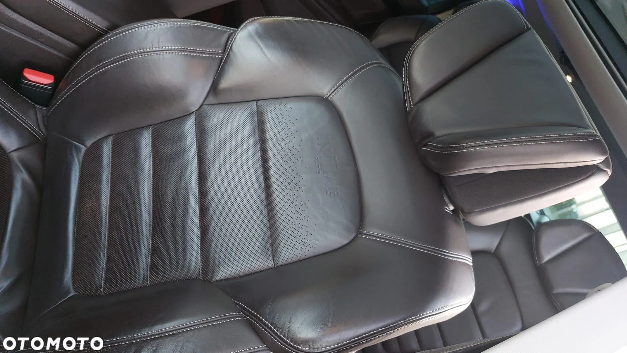 Renault Espace 1.6 dCi Energy Initiale Paris EDC 7os - 9