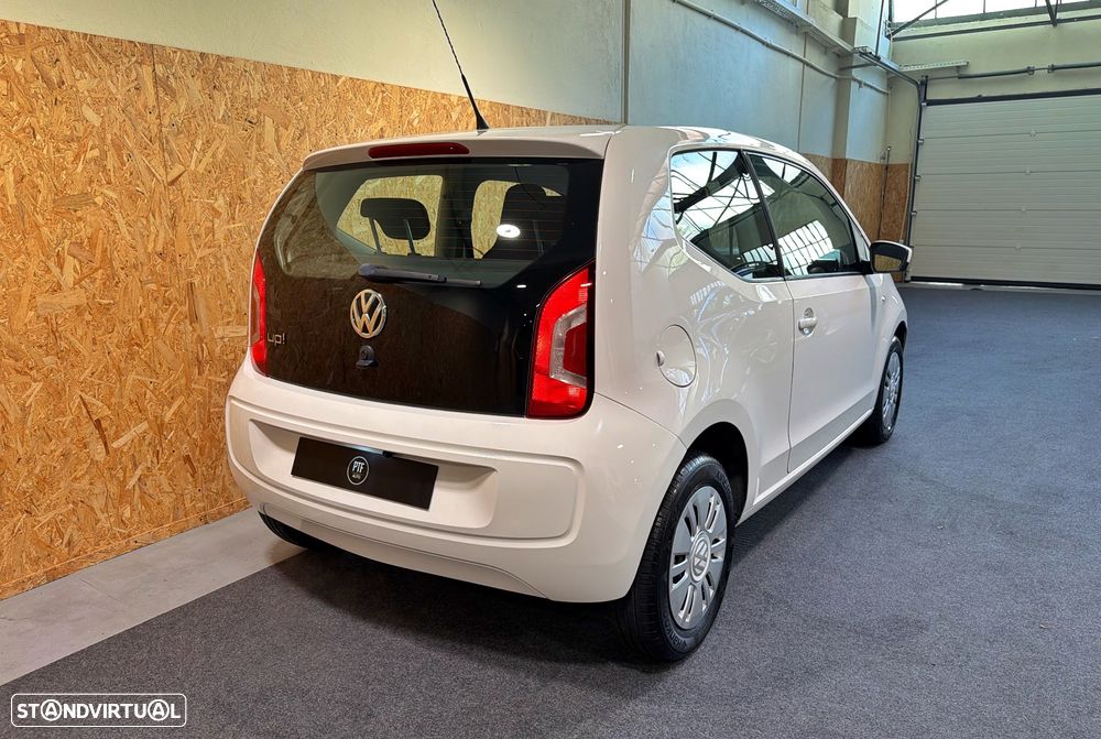 VW Up! 1.0 BlueMotion Move Auto - 4