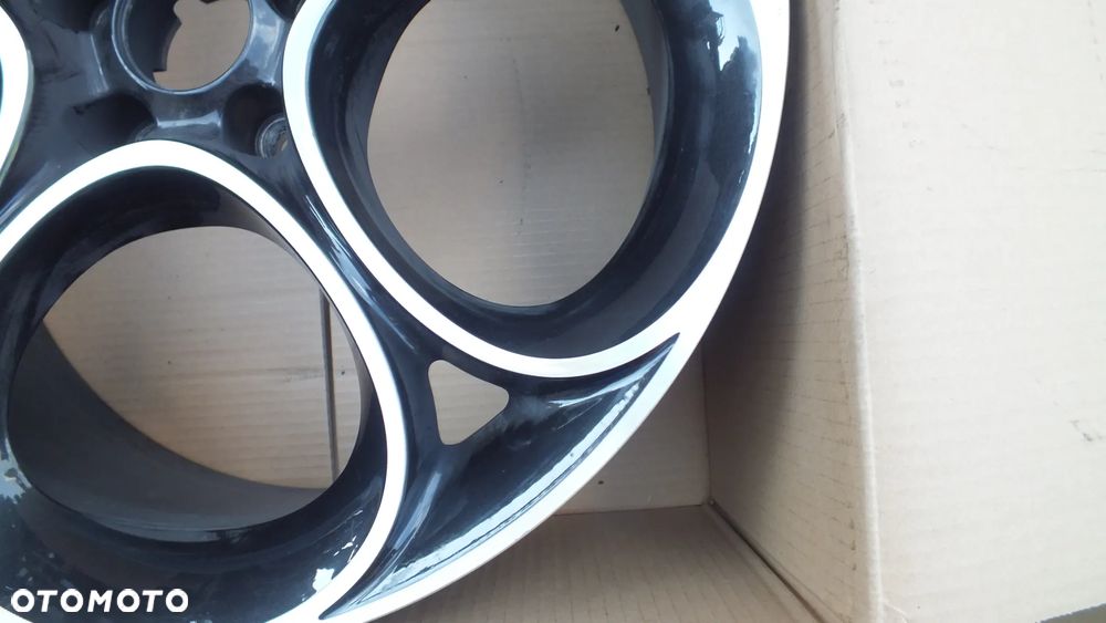 Felga aluminiowa 19 x 8 Alfa Romeo Giulia 156144302 - 6