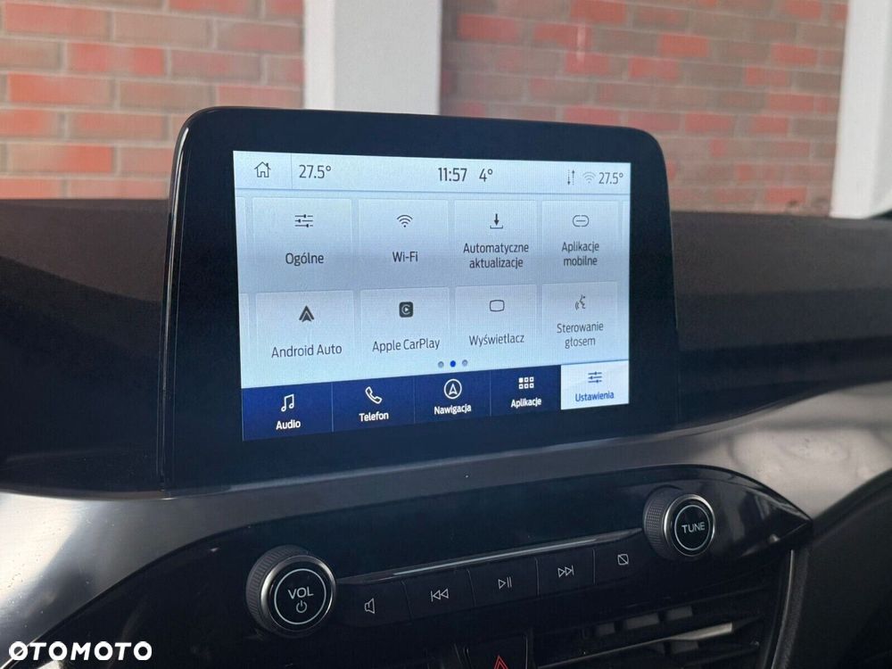 Ford Kuga 1.5 EcoBoost FWD Titanium - 24