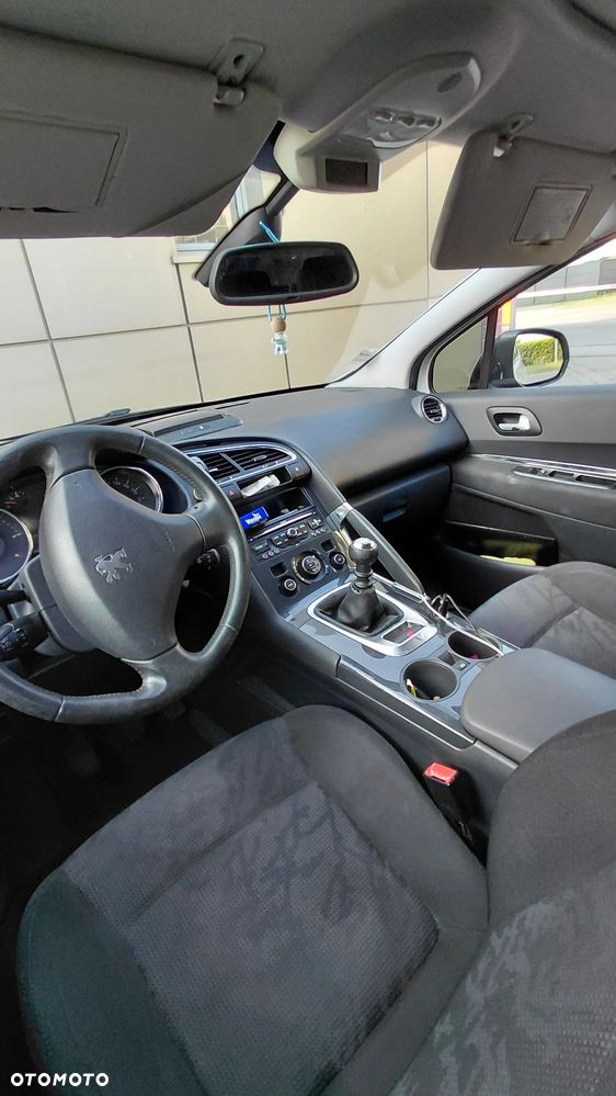 Peugeot 3008 1.6 HDi Premium - 8