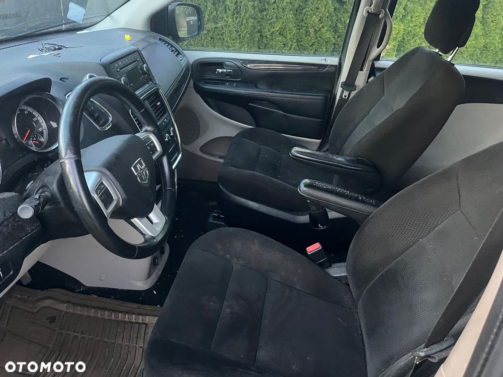 Dodge Grand Caravan 3.6 Express - 22
