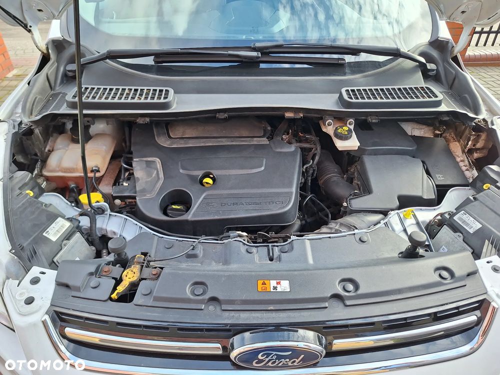 Ford Kuga - 32