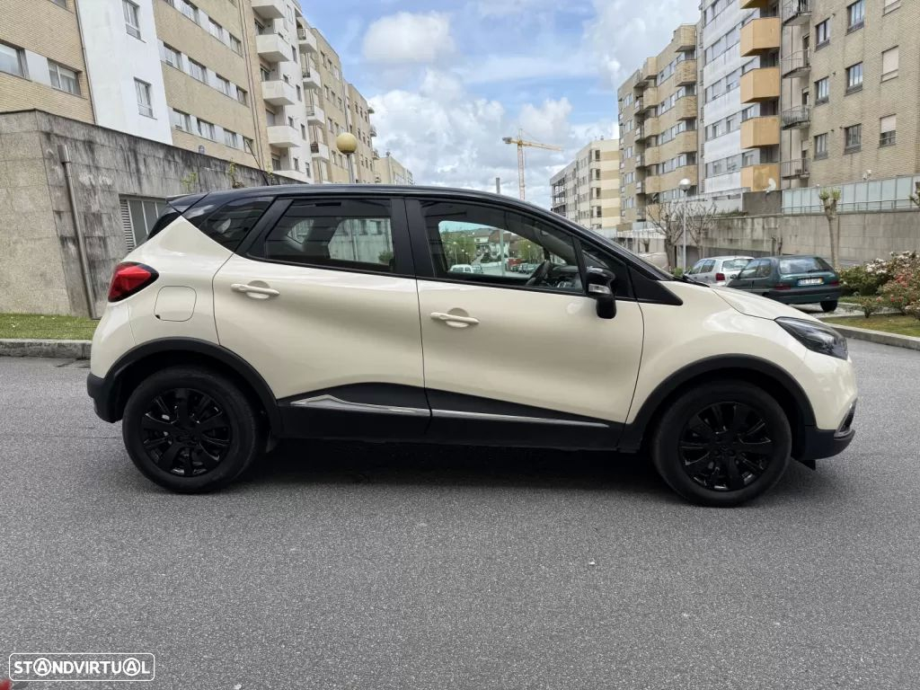 Renault Captur 1.5 dCi Exclusive - 6