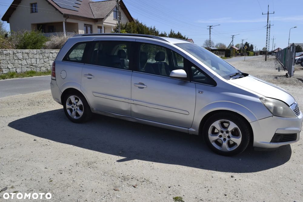 Opel Zafira 1.9 CDTI - 6
