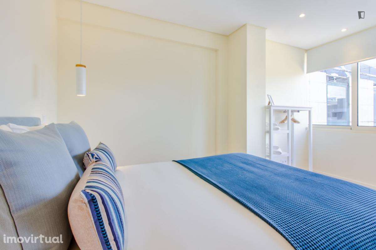 Apartamento com 1 quartos - localizado em Santo Ildefonso Porto - Grande imagem: 4/23